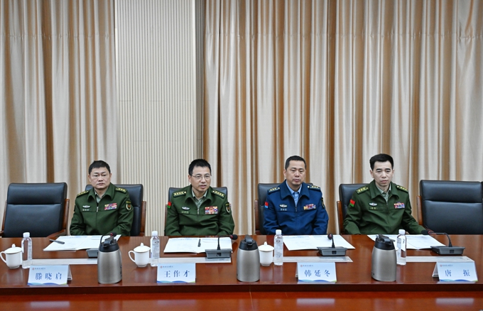无锡市军分区领导莅临世界杯官网指导人武工作4.jpg
