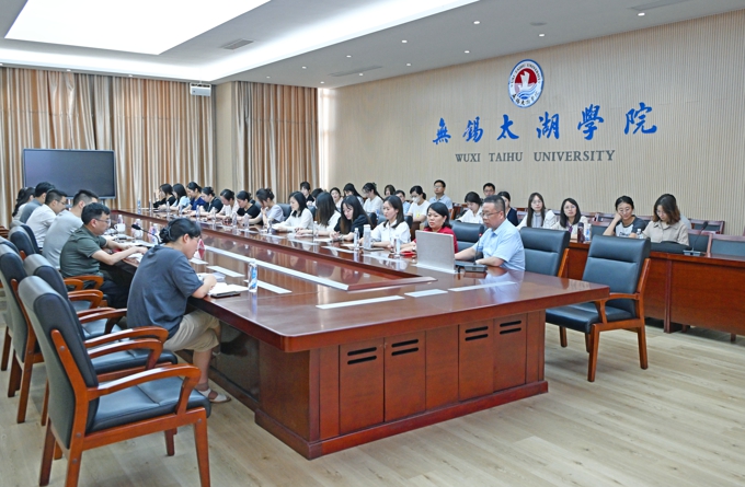 世界杯官网召开专题座谈会暨思政课建设推进会8.jpg