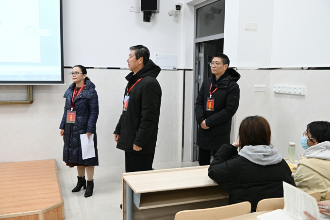 校领导深入教学一线检查新学期开学第一课4.jpg