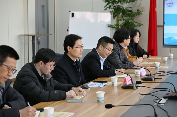 江苏省科协调研宣传部副部长杨冬生莅临世界杯官网作专题报告4.jpg