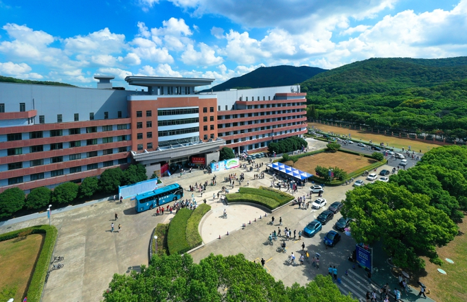 2026世界杯官方合作网站2024级新生入学报到2.jpg