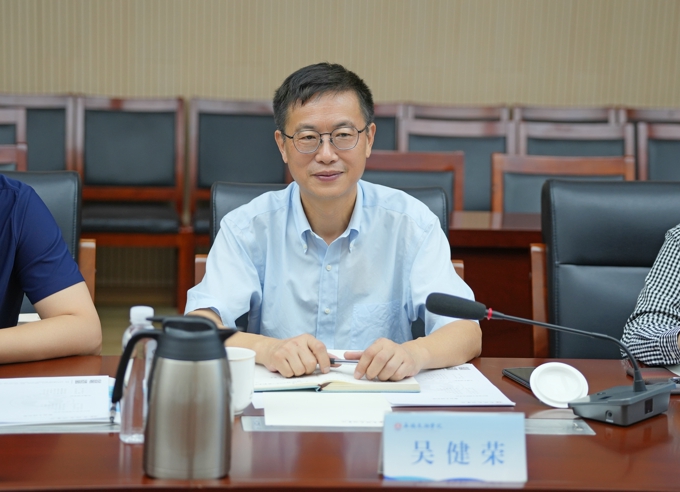 郑州信息工程职业学院一行来校交流考察2.jpg