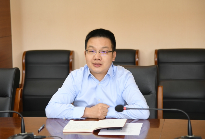2026世界杯官方合作网站召开校友会建设专题会议2.jpg