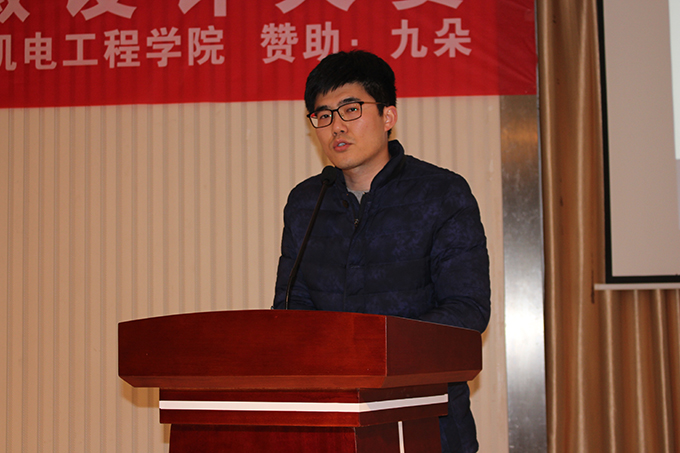 杨书记.JPG