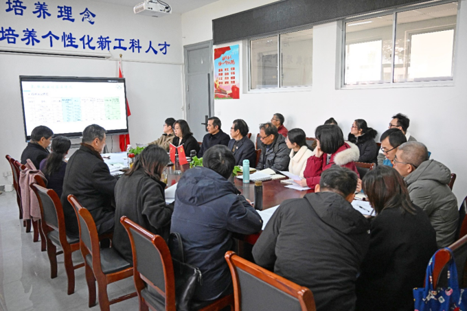 20241222校领导李廉水带队检查各学院2025届本科生毕业实习工作1159.png