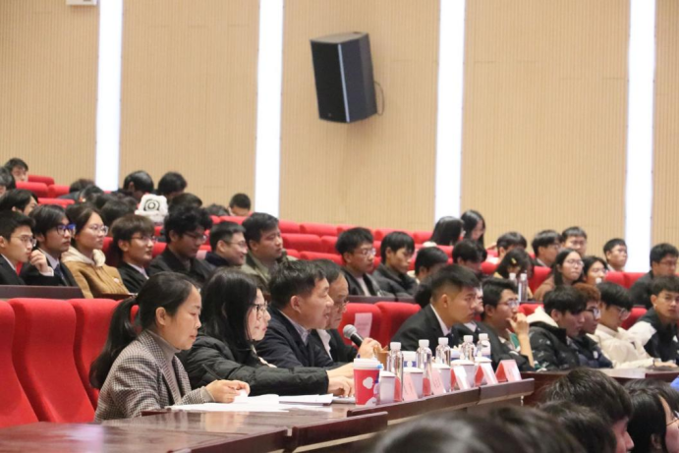 十佳科技社团新闻541.png