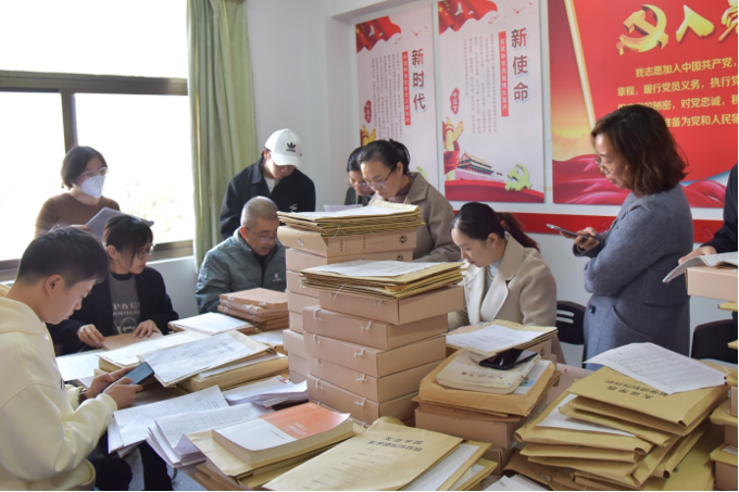 世界杯官网开展2023-2024学年第一学期期中教学检查巡查工作202312011522.png