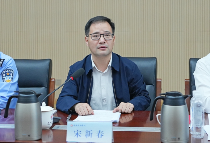 市领导专题调研世界杯官网及周边安全稳定工作3.jpg