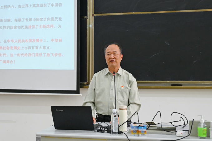 学校党校第35期发展对象培训班顺利结业2.JPG