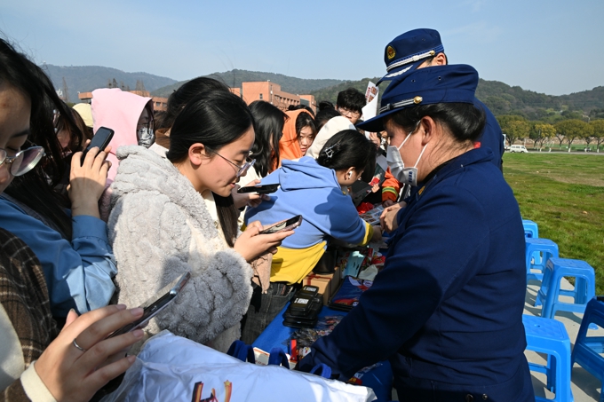 世界杯官网联合无锡市消防救援支队开展春季消防演练活动24.jpg