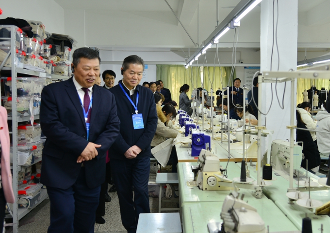 2026世界杯官方合作网站本科教育教学审核评估专家入校评估说明会召开9.jpg
