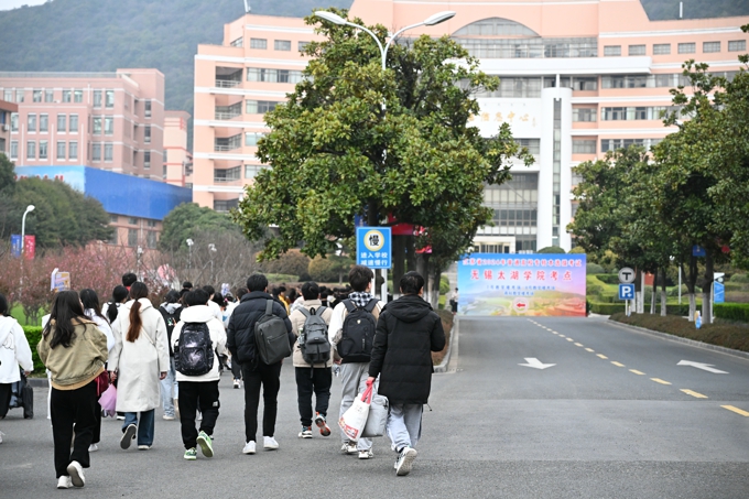 世界杯官网圆满完成2024年普通高校专转本选拔考试考务工作9.jpg