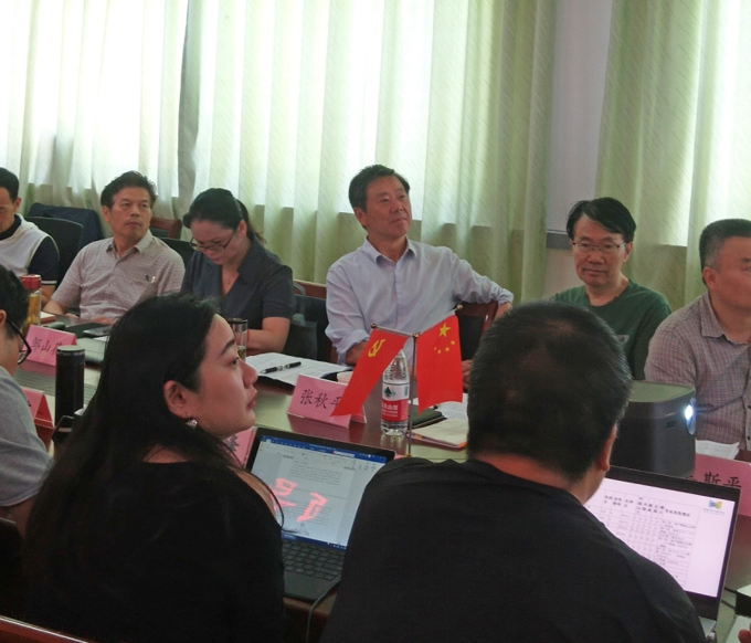 物联网工程学院现场专题汇报2.png