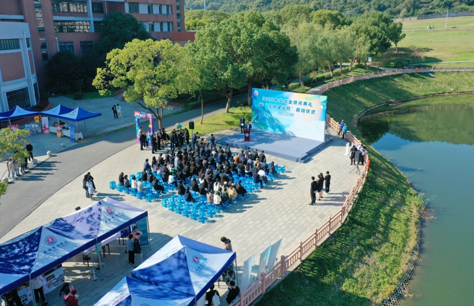 世界杯官网2023年奖学金颁奖典礼暨“学风建设月” 启动仪式圆满举行18.jpg