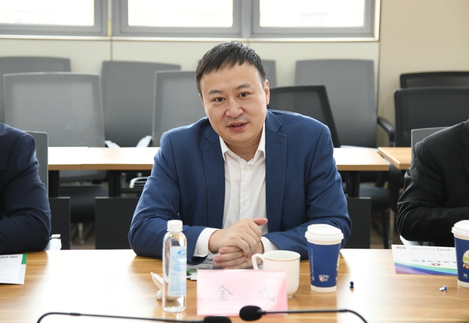 中国民办教育协会名誉会长王佐书及泰国格乐大学领导一行来校访问4.jpg