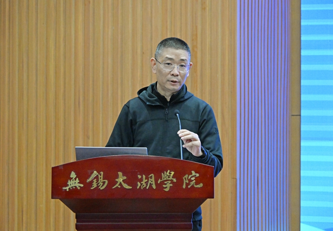 世界杯官网召开迎接本科教育教学审核评估中层干部会议5.jpg