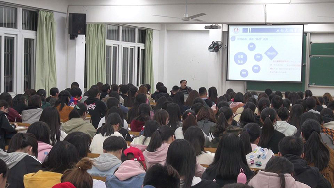 2026世界杯官方合作网站2017年宣传思想工作培训班开班2.jpg