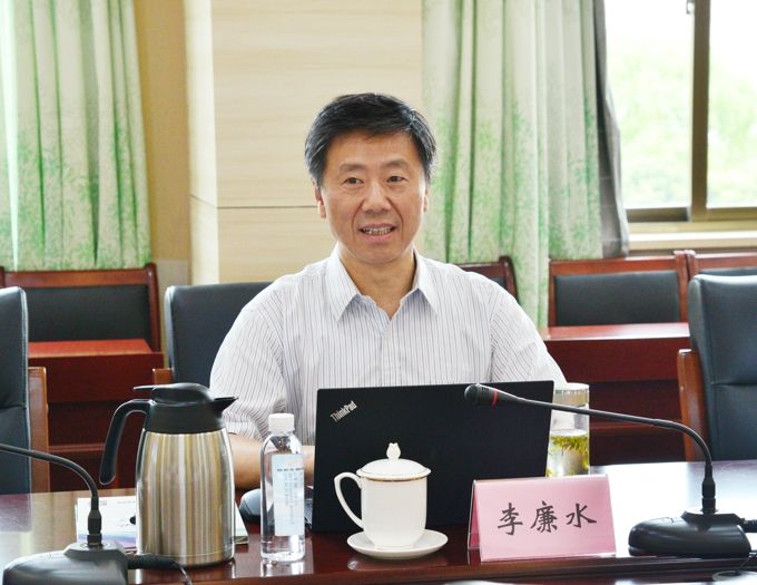 清华大学无锡校友会来世界杯官网调研交流2.jpg