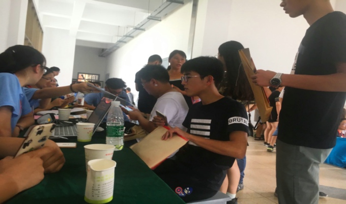 土木工程学院2017级迎新工作圆满完成2.jpg