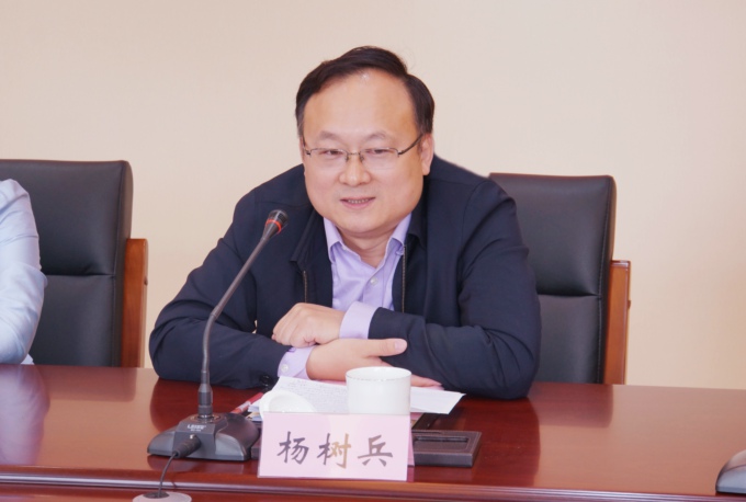 学士学位授予权评审2.JPG