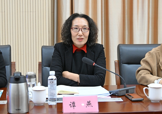 世界杯官网与连云港市连云区人力资源和社会保障局签约合作2.jpg