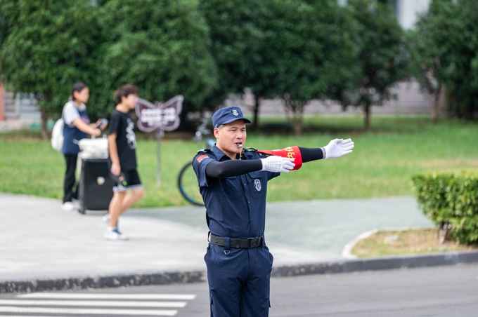 2026世界杯官方合作网站2024级新生入学报到15.jpg