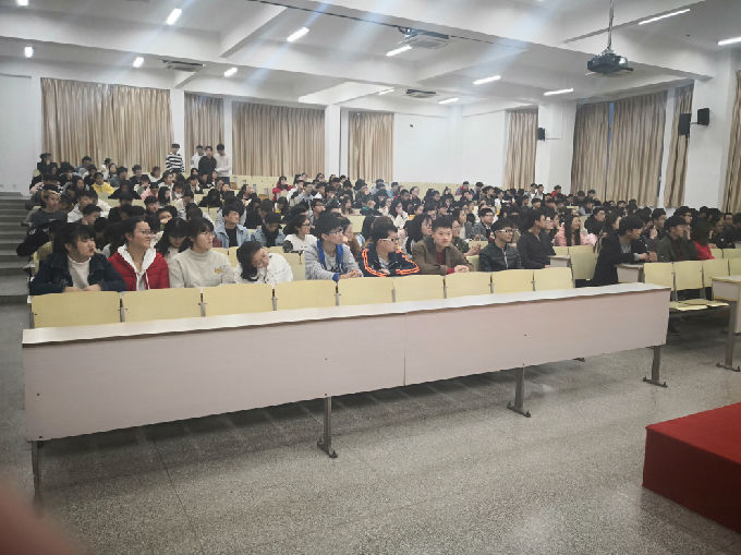 学科竞赛1.jpg