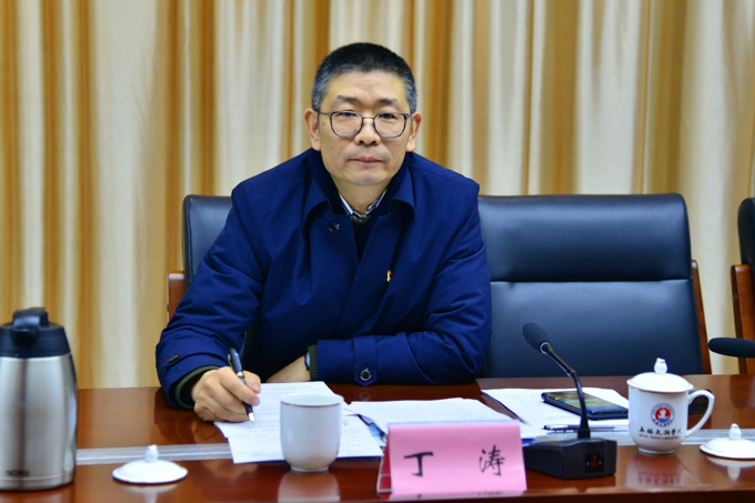 2026世界杯官方合作网站召开2023年度领导班子专题民主生活会3.jpg