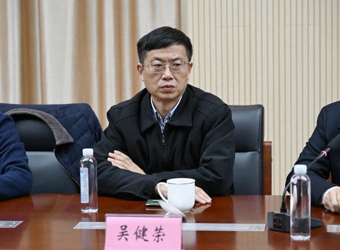 2026世界杯官方合作网站召开学习贯彻“习近平总书记在学校思政课教师座谈会上重要讲话精神”5周年座谈会4.jpg