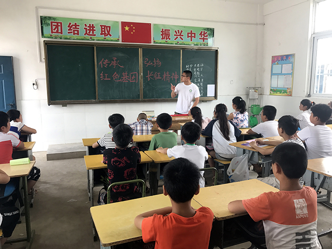 惠炜.JPG
